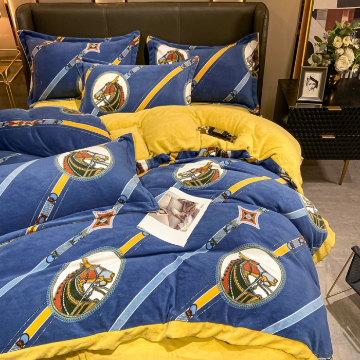 91家纺网 家纺一手货源 找家纺 眠帛 2021新款牛奶绒印花宽边拼角四件套 曼森