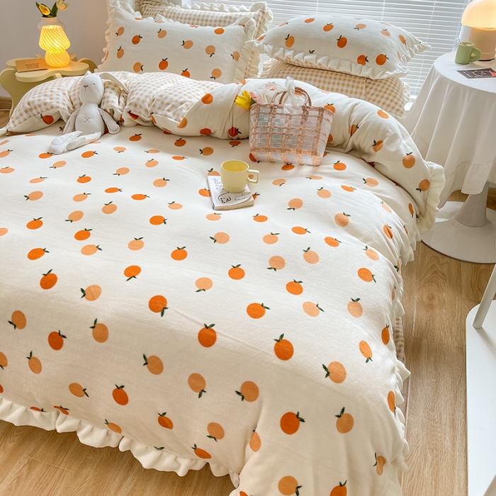 91家纺网 家纺一手货源 找家纺 眠帛 2021新款小清新花边款牛奶绒四件套 小柑橘