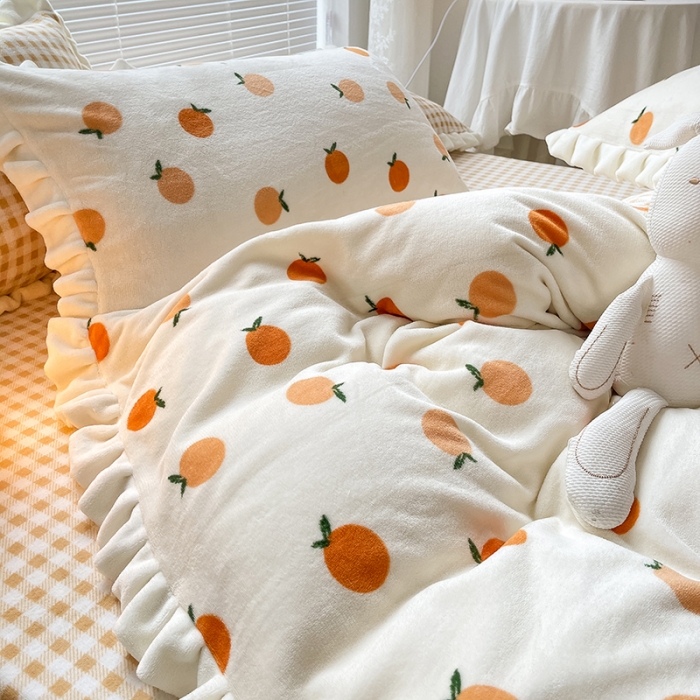 91家纺网 家纺一手货源 找家纺 眠帛 2021新款小清新花边款牛奶绒四件套 小柑橘