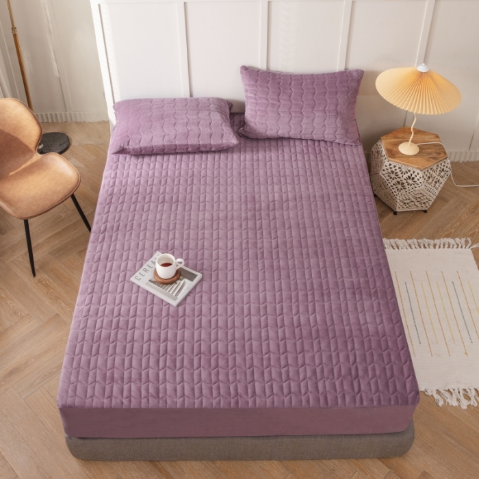 91家纺网 家纺一手货源 找家纺 小米笠 2021新款牛奶绒夹棉床笠 深豆沙