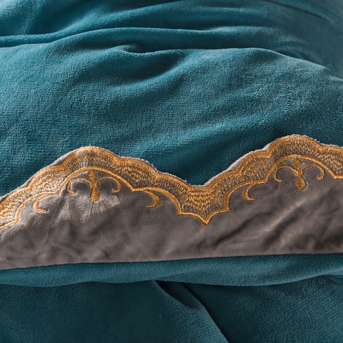 91家纺网 家纺一手货源 找家纺 眠帛家居 2021新款秋冬牛奶绒刺绣工艺四件套 枫叶-蓝色