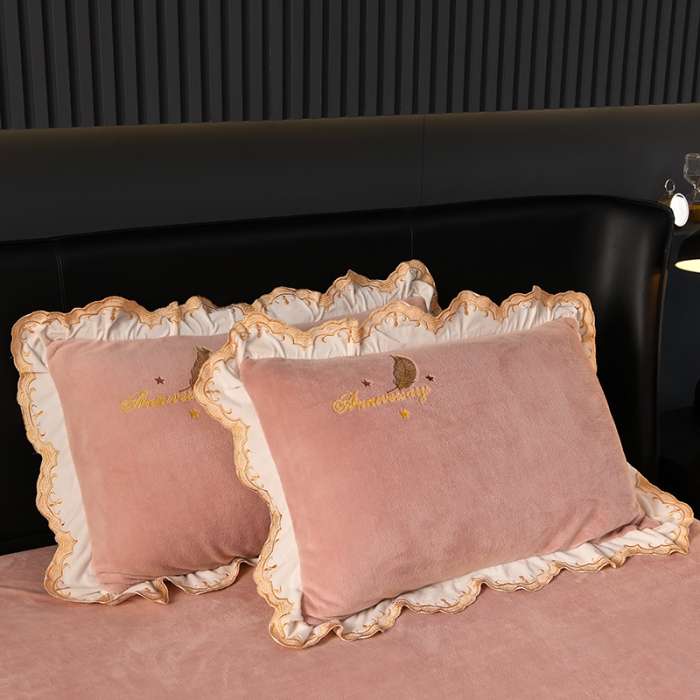 91家纺网 家纺一手货源 找家纺 眠帛家居 2021新款秋冬牛奶绒刺绣工艺四件套 羽毛-玉色