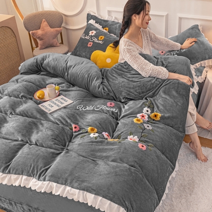 91家纺网 家纺一手货源 找家纺 （总）新款牛奶绒毛巾绣水晶雕花宝宝绒魔法绒法莱雪花绒四件套