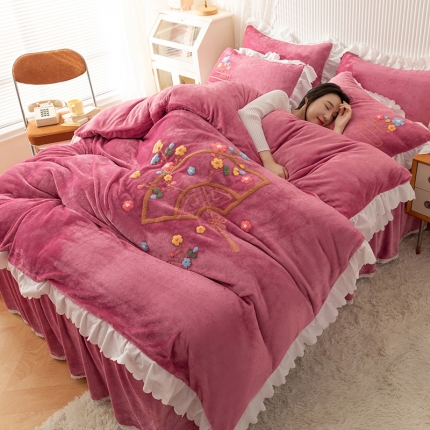 91家纺网 家纺一手货源 找家纺 （总）新款牛奶绒毛巾绣水晶雕花宝宝绒魔法绒法莱雪花绒四件套