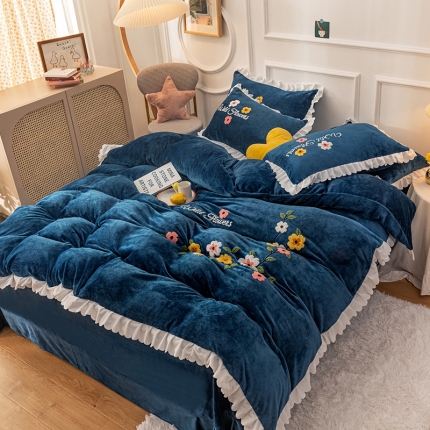 91家纺网 家纺一手货源 找家纺 （总）新款牛奶绒毛巾绣水晶雕花宝宝绒魔法绒法莱雪花绒四件套