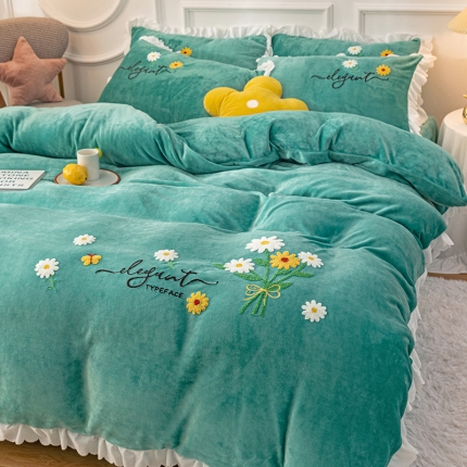 91家纺网 家纺一手货源 找家纺 （总）新款牛奶绒毛巾绣水晶雕花宝宝绒魔法绒法莱雪花绒四件套