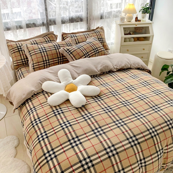 91家纺网 家纺一手货源 找家纺 金爱家 2021新款高克重牛奶绒四件套 巴宝莉