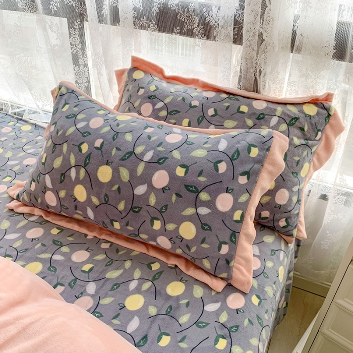 91家纺网 家纺一手货源 找家纺 金爱家 2021新款高克重牛奶绒四件套 缤纷世界