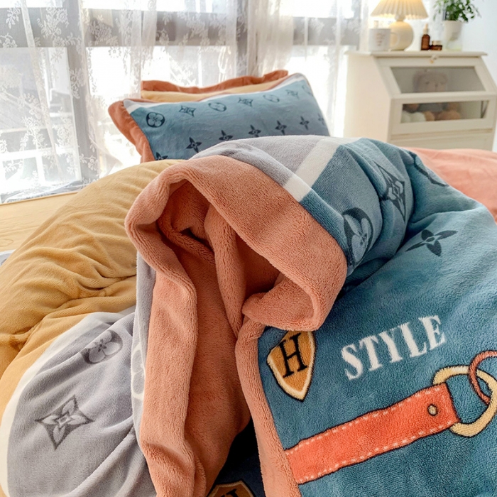 91家纺网 家纺一手货源 找家纺 金爱家 2021新款高克重牛奶绒四件套 多彩