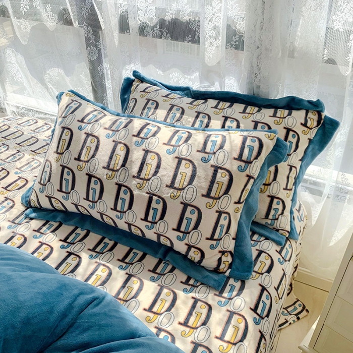 91家纺网 家纺一手货源 找家纺 金爱家 2021新款高克重牛奶绒四件套 时尚DJ