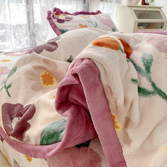 91家纺网 家纺一手货源 找家纺 金爱家 2021新款高克重牛奶绒四件套 五百花园