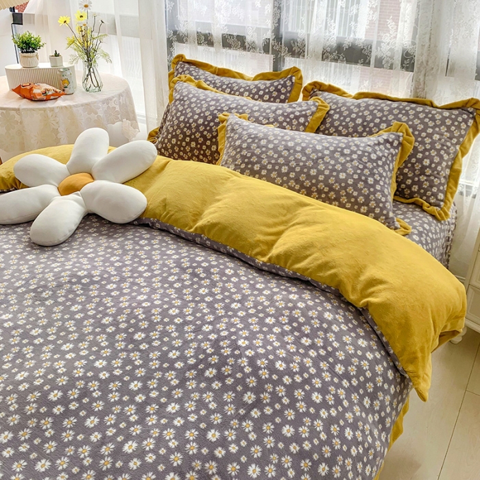 91家纺网 家纺一手货源 找家纺 金爱家 2021新款高克重牛奶绒四件套 小雏菊灰