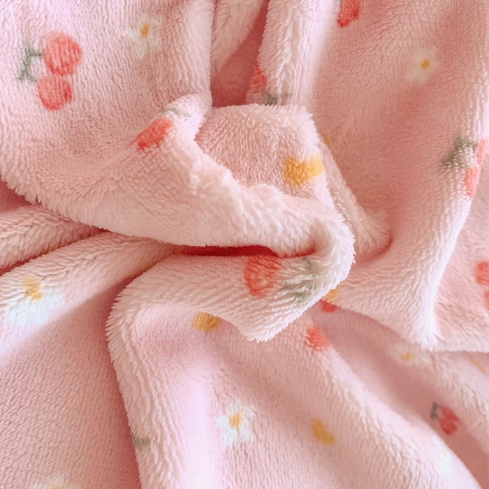 91家纺网 家纺一手货源 找家纺 金爱家 2021新款高克重牛奶绒四件套 樱花草