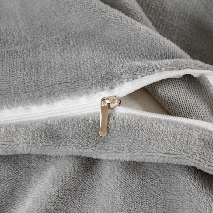 91家纺网 家纺一手货源 找家纺 慕尚 2022新款高克重牛奶绒刺绣四件套 洛卡-高级灰