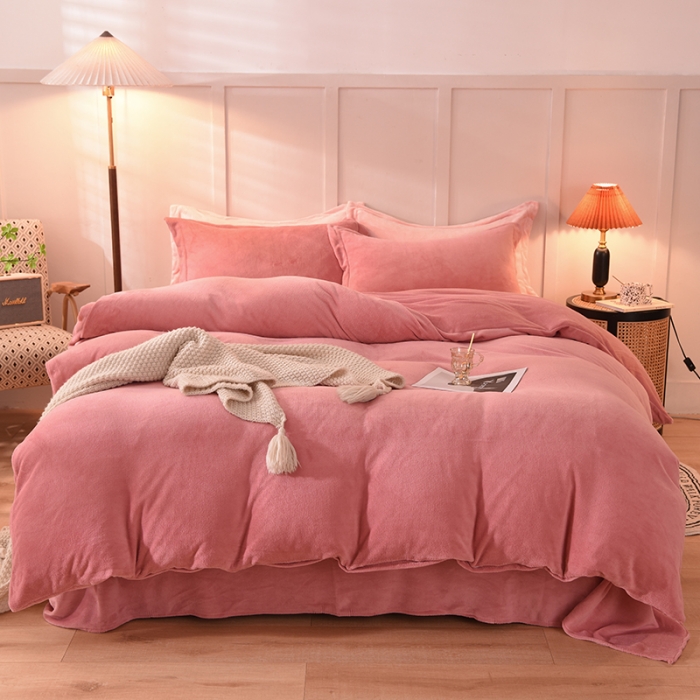 91家纺网 家纺一手货源 找家纺 艾米家居  2021新款纯色拼色牛奶绒系列四件套 豆沙