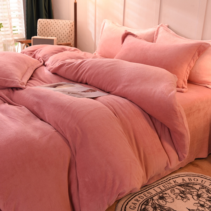 91家纺网 家纺一手货源 找家纺 艾米家居  2021新款纯色拼色牛奶绒系列四件套 豆沙