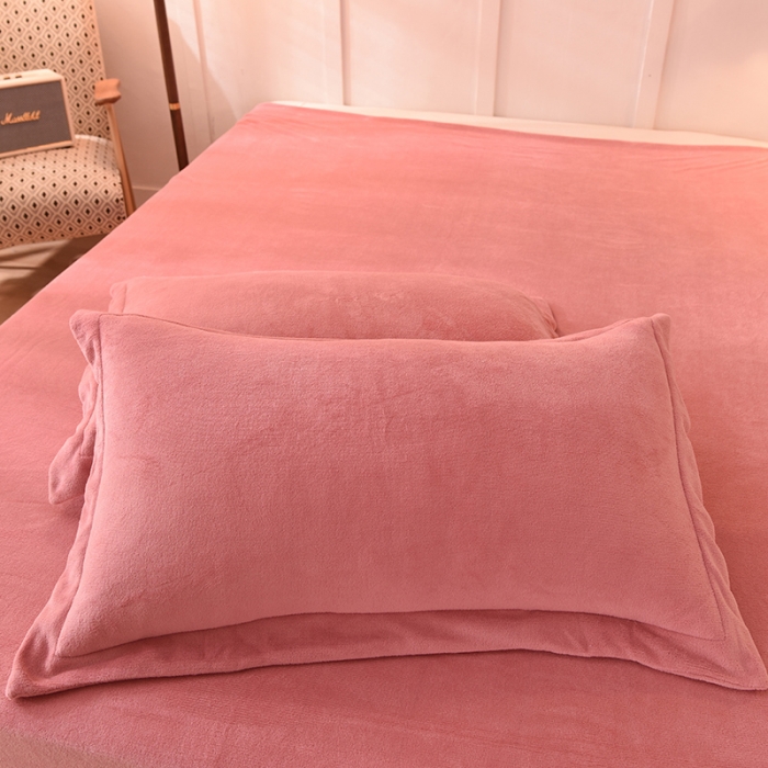 91家纺网 家纺一手货源 找家纺 艾米家居  2021新款纯色拼色牛奶绒系列四件套 豆沙