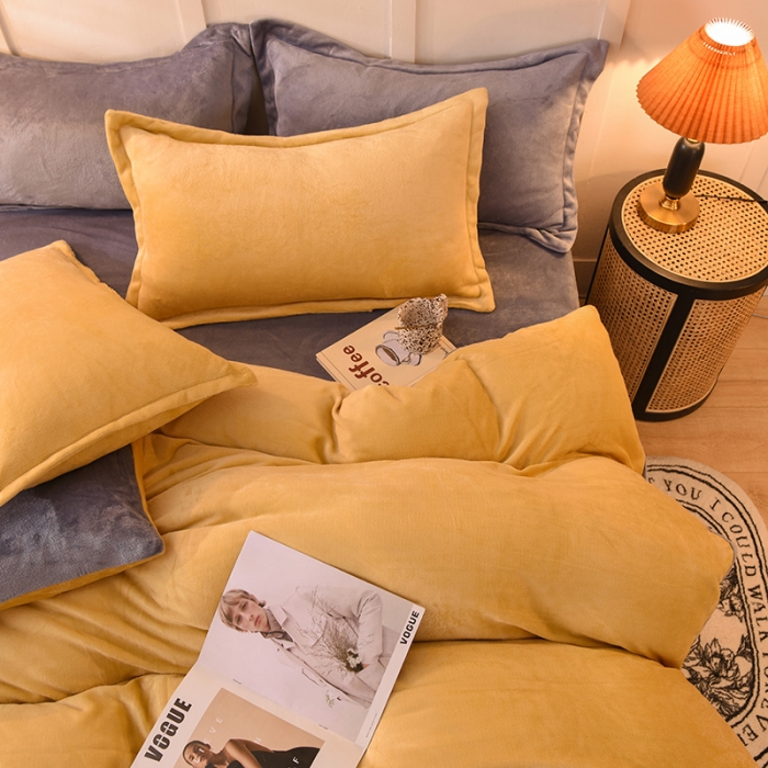 91家纺网 家纺一手货源 找家纺 艾米家居  2021新款纯色拼色牛奶绒系列四件套 黄+灰