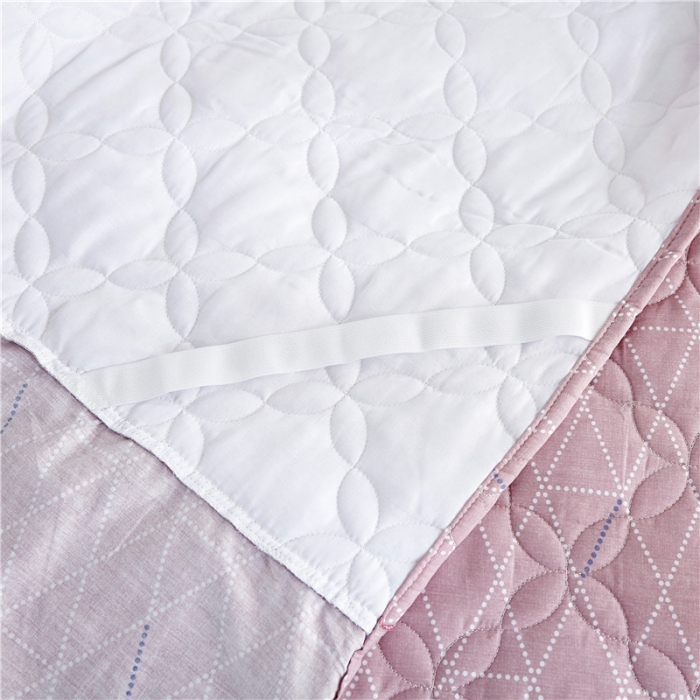 91家纺网 家纺一手货源 找家纺 纽缦 2021新款上下边单件夹棉床裙 菲拉格