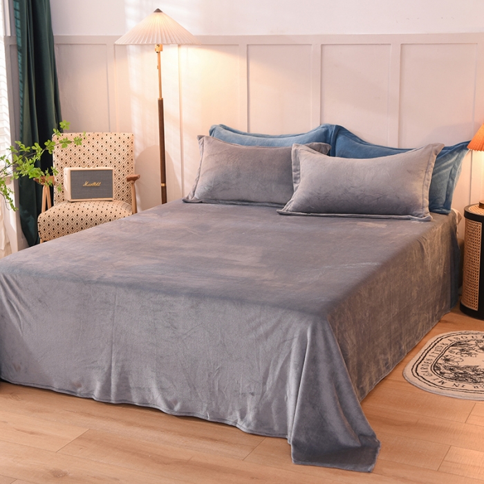 91家纺网 家纺一手货源 找家纺 艾米家居  2021新款纯色拼色牛奶绒系列四件套 灰