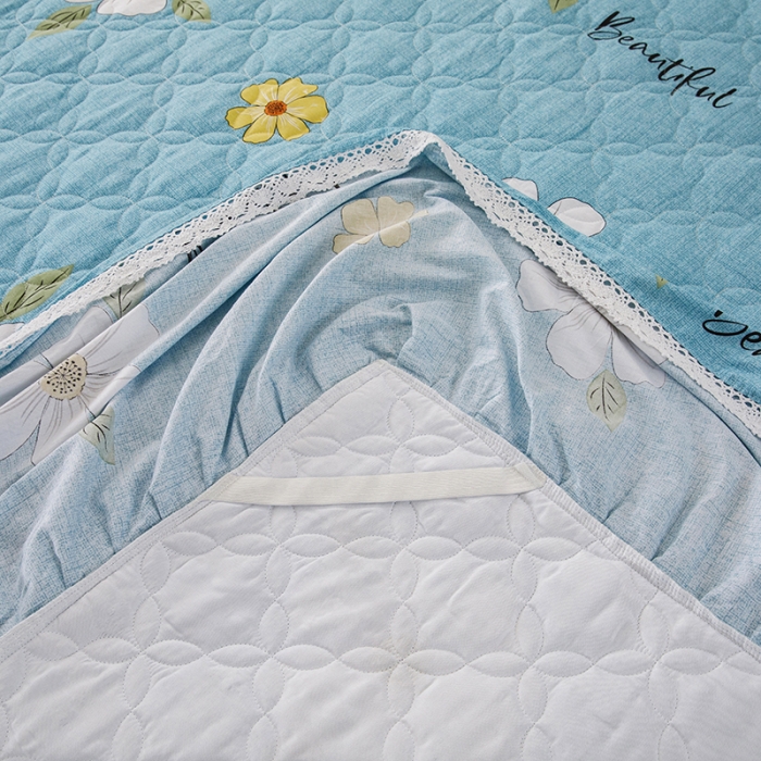 91家纺网 家纺一手货源 找家纺 纽缦 2020新款上下边单件夹棉床裙 花开半夏绿