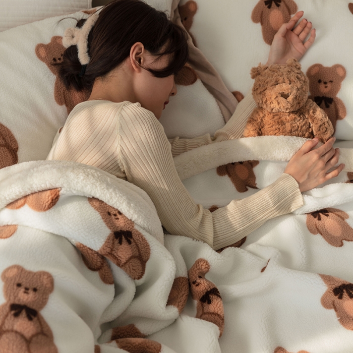 91家纺网 家纺一手货源 找家纺 （总）澳梵家居 2022新款ins网红小颗粒羊羔绒双面绒毛毯