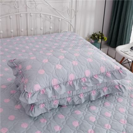 91家纺网 家纺一手货源 找家纺 纽缦 2021新款上下边夹棉单枕套 粉波点