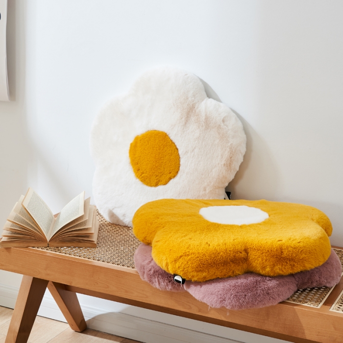 91家纺网 家纺一手货源 找家纺 总希诺2021新ins大兔绒花朵记忆棉坐垫北欧风民宿风可拆洗