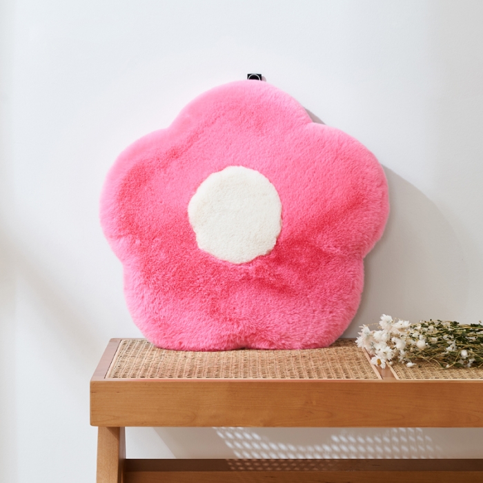 91家纺网 家纺一手货源 找家纺 总希诺2021新ins大兔绒花朵记忆棉坐垫北欧风民宿风可拆洗