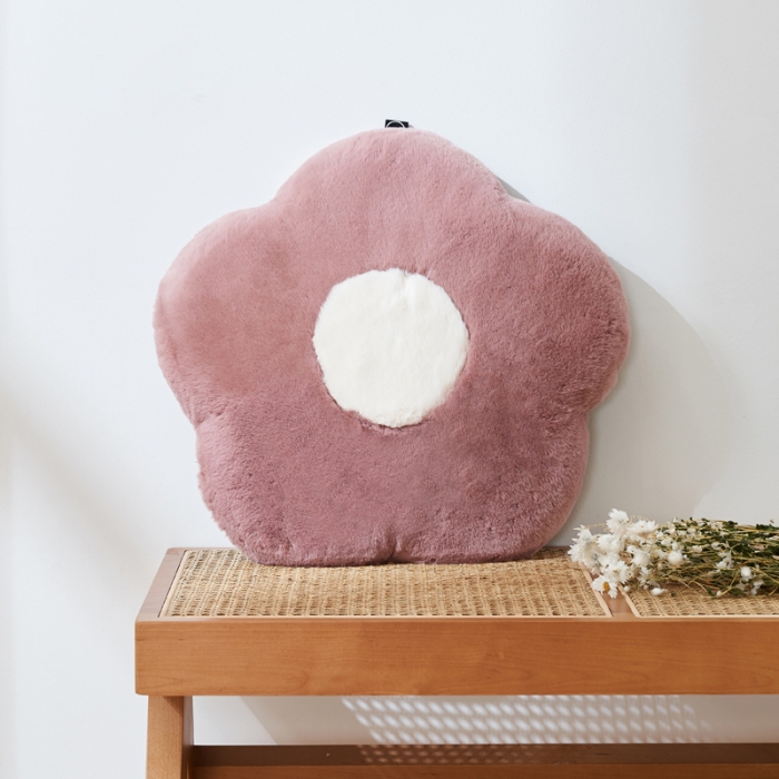 91家纺网 家纺一手货源 找家纺 总希诺2021新ins大兔绒花朵记忆棉坐垫北欧风民宿风可拆洗