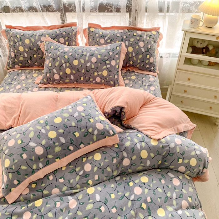 91家纺网 家纺一手货源 找家纺 （总）金爱家 2021新款250克牛奶绒四件套