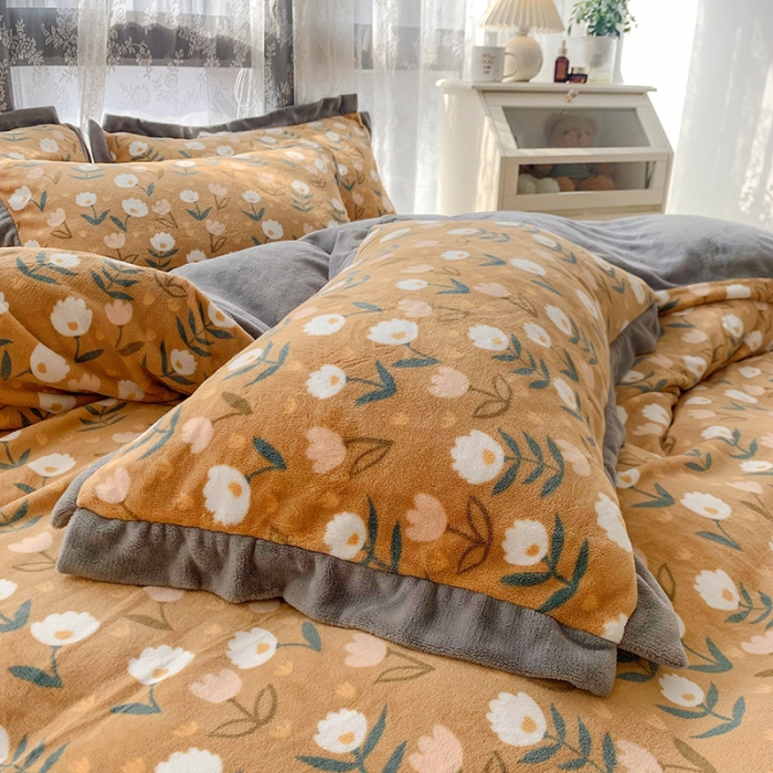 91家纺网 家纺一手货源 找家纺 金爱家 2021新款250克牛奶绒四件套 花间物语