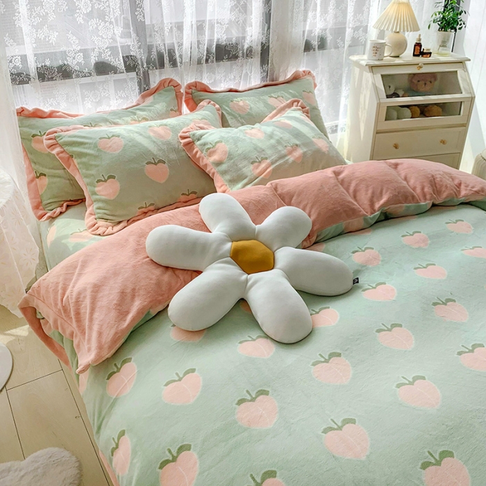 91家纺网 家纺一手货源 找家纺 金爱家 2021新款250克牛奶绒四件套 蜜桃绿