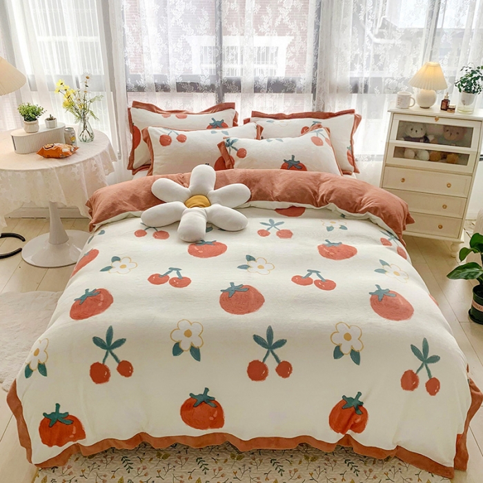 91家纺网 家纺一手货源 找家纺 金爱家 2021新款250克牛奶绒四件套 喜气洋洋白