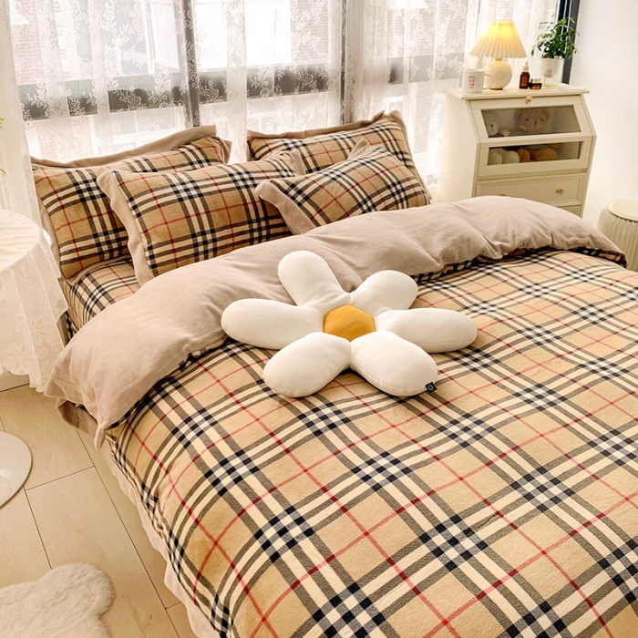 91家纺网 家纺一手货源 找家纺 金爱家 2021新款250克牛奶绒四件套 巴宝莉