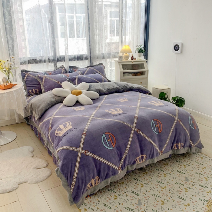 91家纺网 家纺一手货源 找家纺 金爱家 2021新款250克牛奶绒四件套 皇冠紫