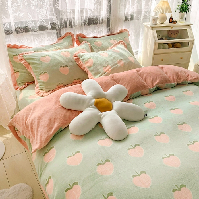 91家纺网 家纺一手货源 找家纺 金爱家 2021新款250克牛奶绒四件套 蜜桃绿