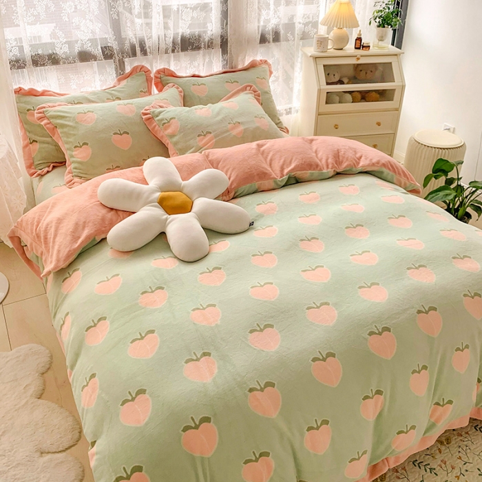 91家纺网 家纺一手货源 找家纺 金爱家 2021新款250克牛奶绒四件套 蜜桃绿