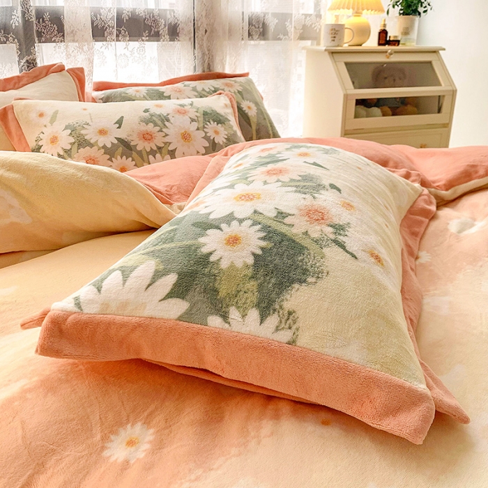 91家纺网 家纺一手货源 找家纺 金爱家 2021新款250克牛奶绒四件套 诗情花意