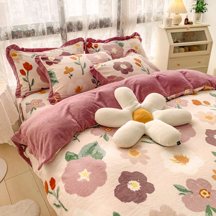 91家纺网 家纺一手货源 找家纺 金爱家 2021新款250克牛奶绒四件套 五百花园