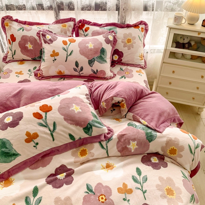 91家纺网 家纺一手货源 找家纺 金爱家 2021新款250克牛奶绒四件套 五百花园