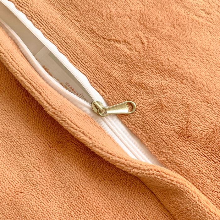 91家纺网 家纺一手货源 找家纺 金爱家 2021新款250克牛奶绒四件套 喜气洋洋白