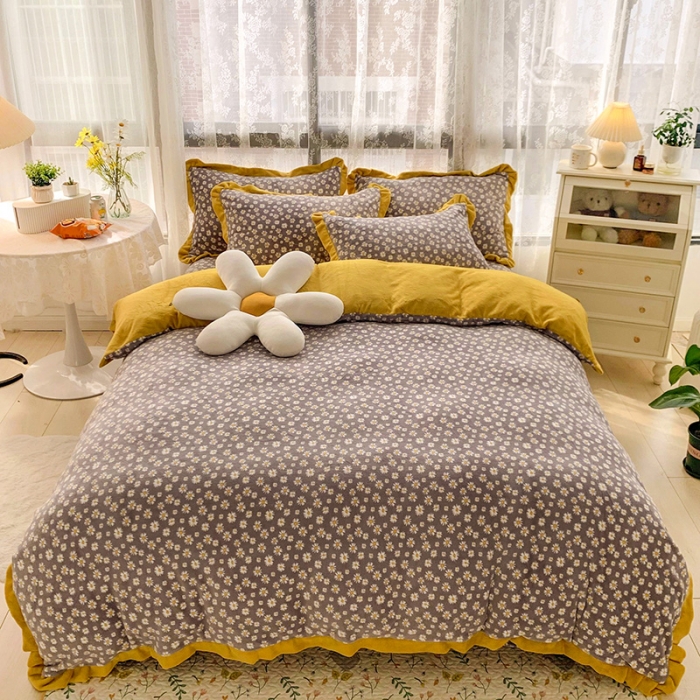 91家纺网 家纺一手货源 找家纺 金爱家 2021新款250克牛奶绒四件套 小雏菊灰