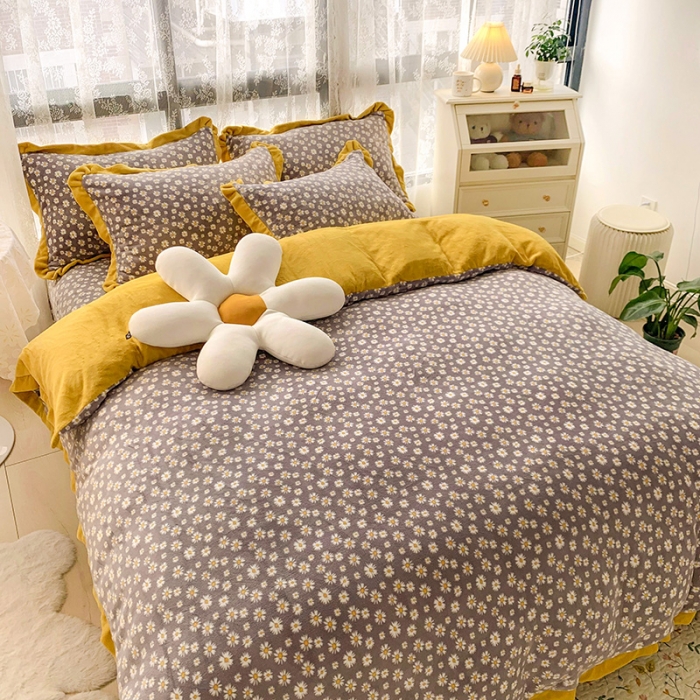 91家纺网 家纺一手货源 找家纺 金爱家 2021新款250克牛奶绒四件套 小雏菊灰