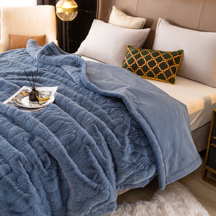 91家纺网 家纺一手货源 找家纺 凯轩毛毛毯毯子 仿裘皮毛毛毯毯子 淡蓝