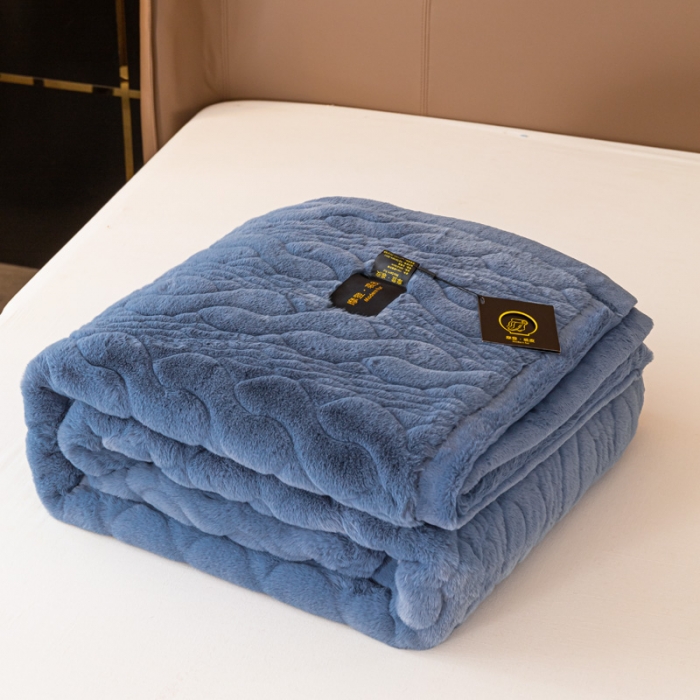 91家纺网 家纺一手货源 找家纺 凯轩毛毛毯毯子 仿裘皮毛毛毯毯子 淡蓝