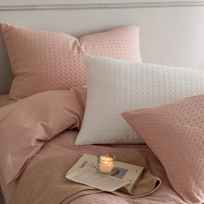 91家纺网 家纺一手货源 找家纺 梦享生活 2021新款华夫格水洗棉四件套 淡绯