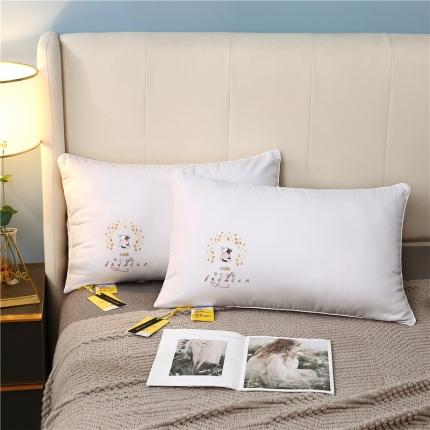 91家纺网 家纺一手货源 找家纺 （总）梦叶草 2021新款牛小白大豆纤维枕芯