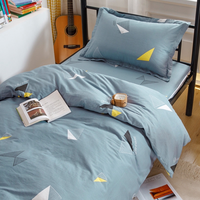 91家纺网 家纺一手货源 找家纺 凌云家纺 2025新款全棉学生全包床笠三件套 英伦时尚-灰