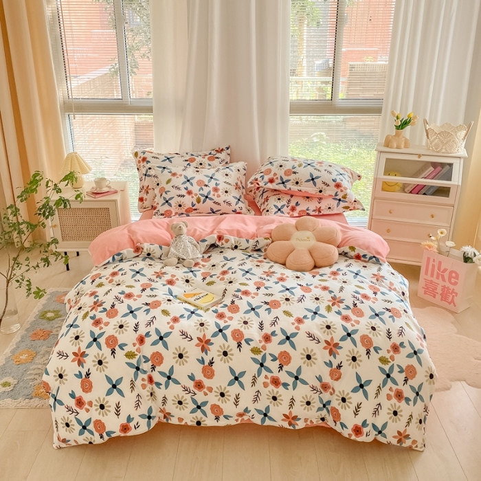 91家纺网 家纺一手货源 找家纺 上尚居 2022新款加厚保暖牛奶绒四件套 蔷薇花开粉